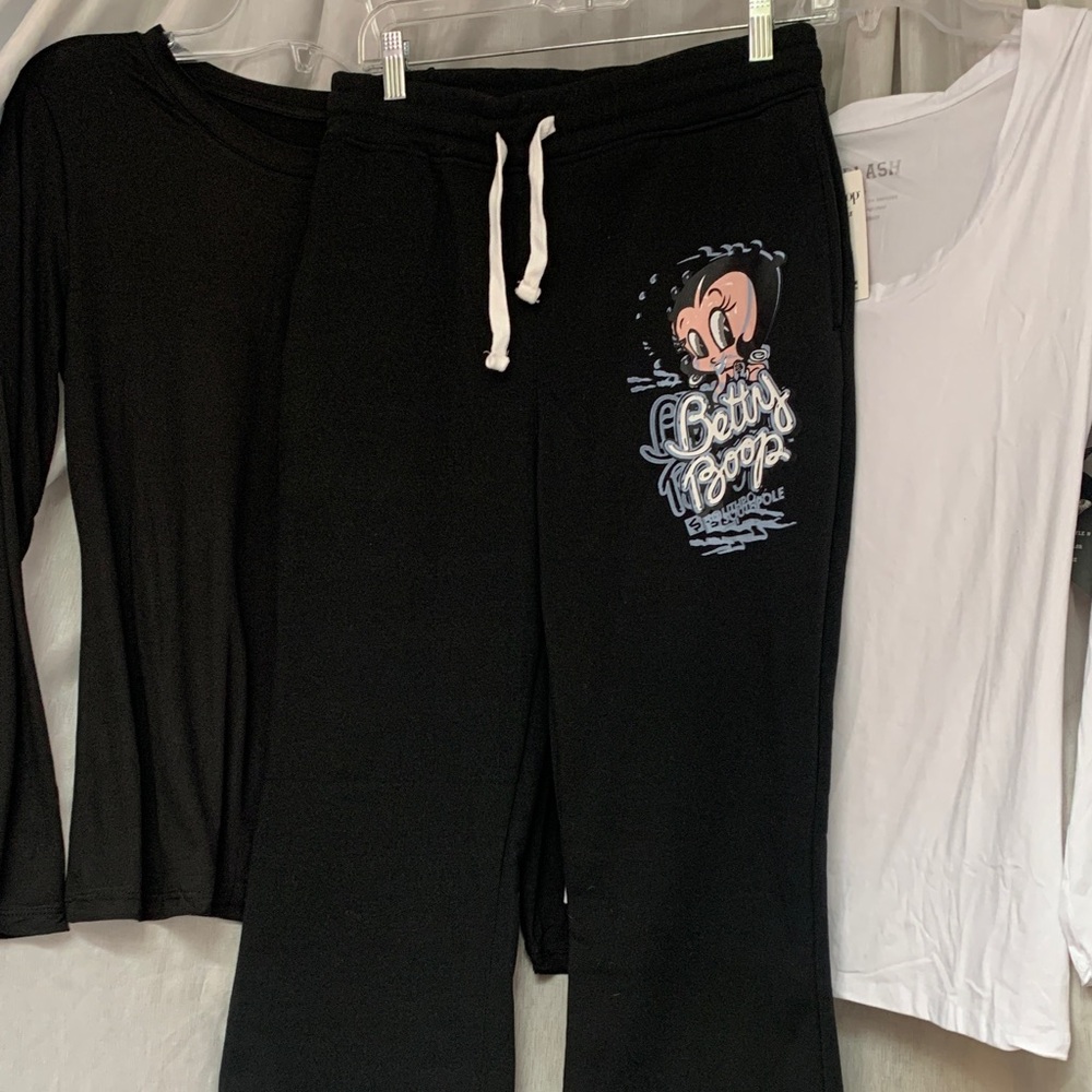Betty Boop Black Lounge Pants with Cartoon Graphic